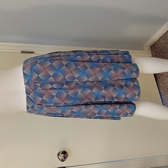 LULAROE diamond optical illusion madison Festival Skater skirt - Picture 4 of 8